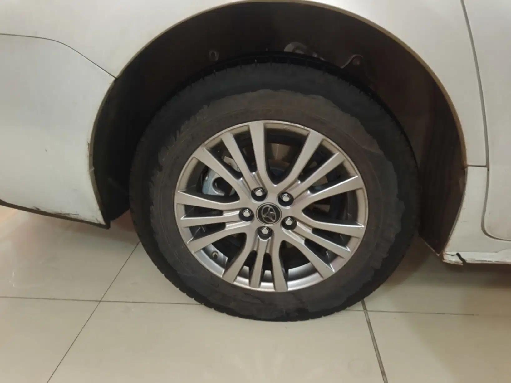Toyota SIENNA 2021 2.5L Hybrid Comfort Edition — миниатюра 11