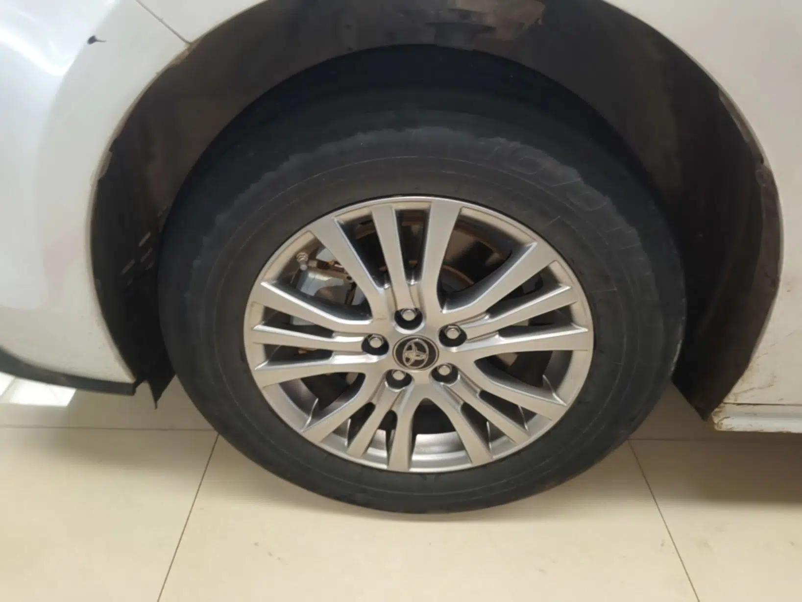 Toyota SIENNA 2021 2.5L Hybrid Comfort Edition — миниатюра 10