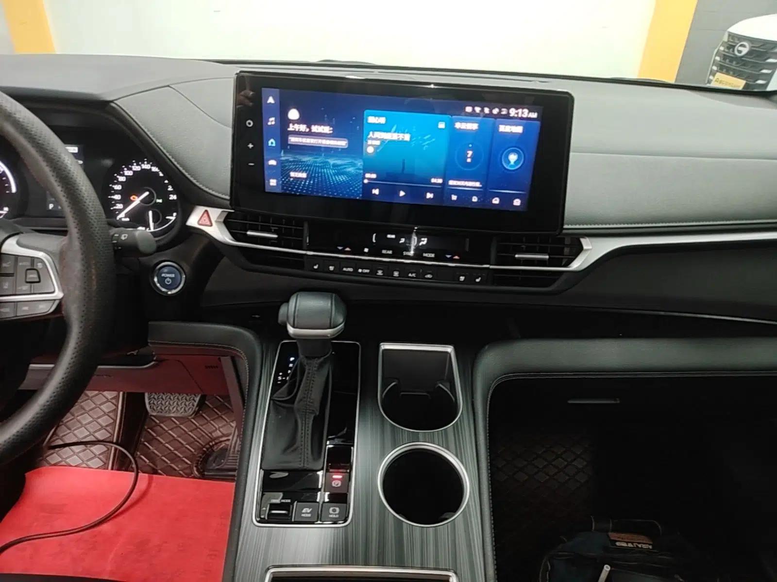 Toyota SIENNA 2023 2.5L Hybrid Deluxe Edition — миниатюра 20