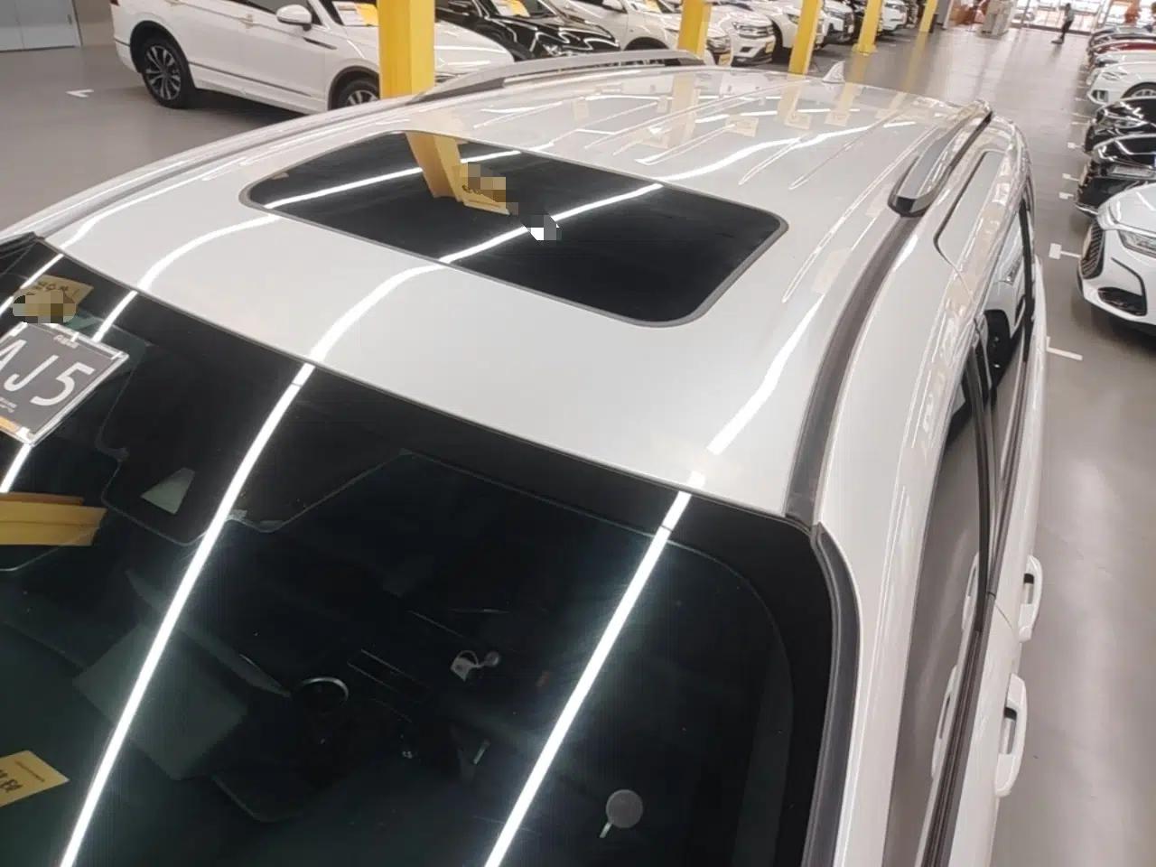Toyota SIENNA 2023 2.5L Hybrid Deluxe Edition — миниатюра 7