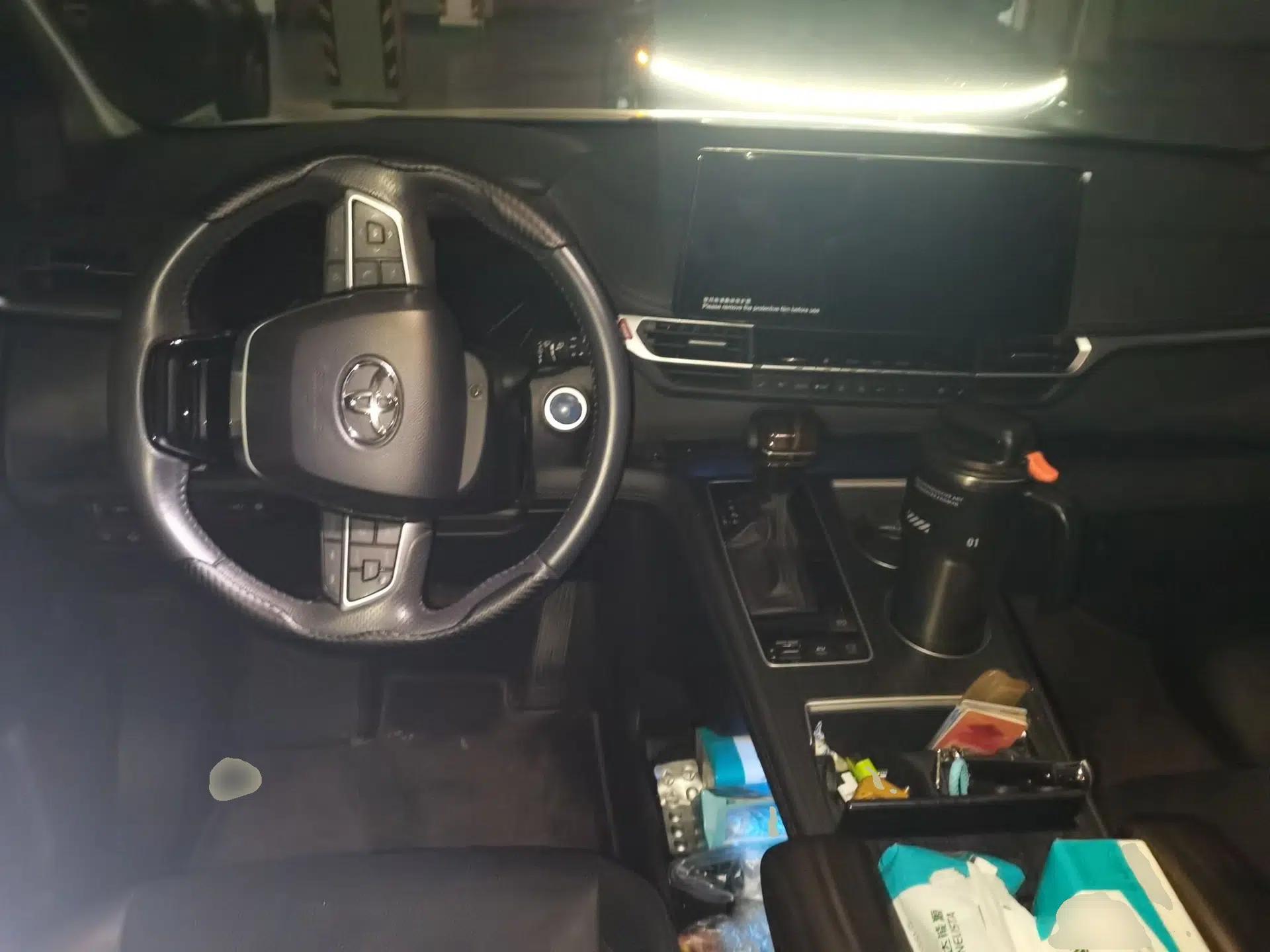 Toyota SIENNA 2021 2.5L Hybrid Premium Edition — миниатюра 9