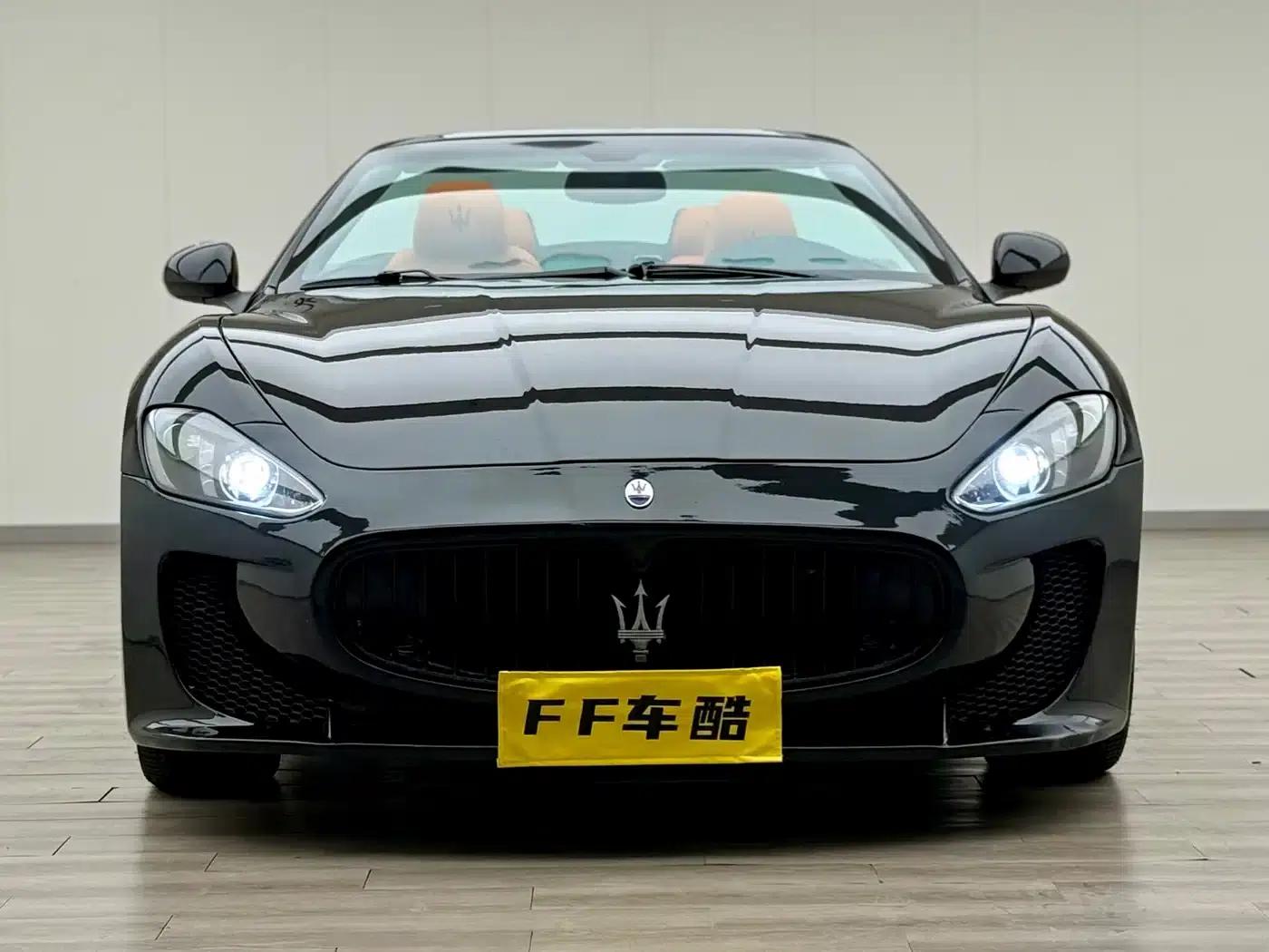 2015 GranCabrio 4.7L MC — миниатюра 3