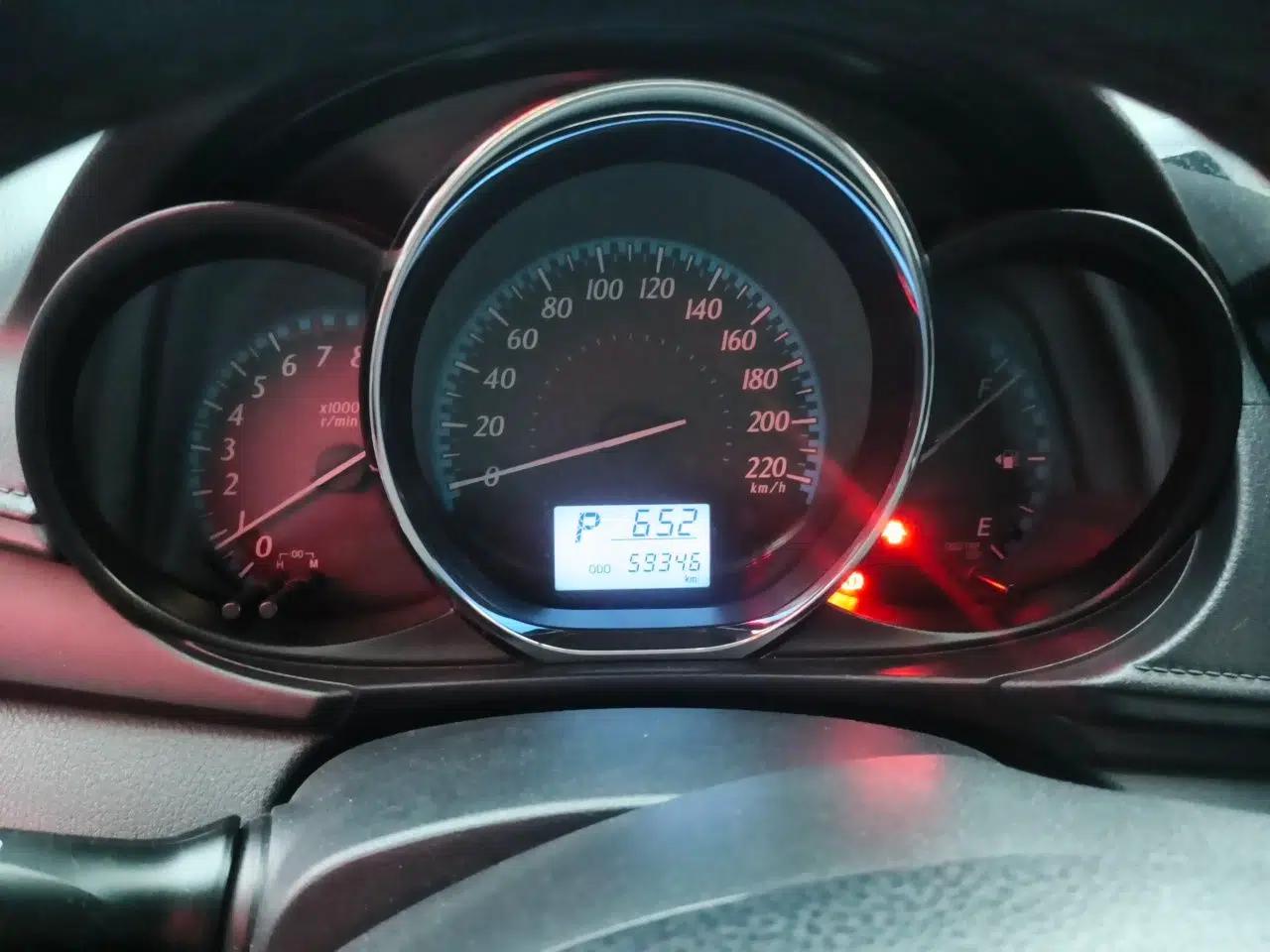 Toyota YARiS L Zhi Xuan 2017 1.5E CVT Enhanced Performance Edition — миниатюра 11