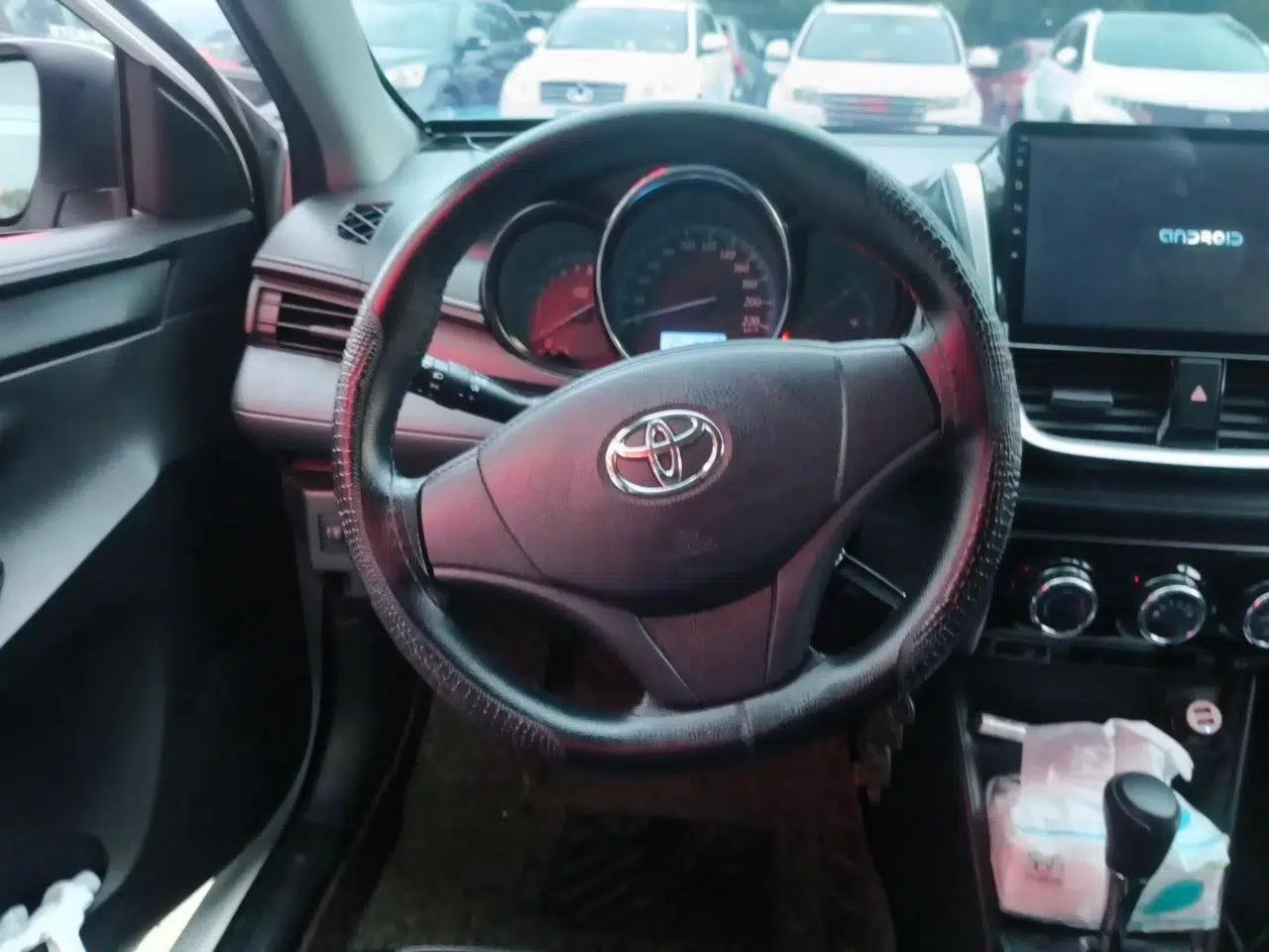 Toyota YARiS L Zhi Xuan 2017 1.5E CVT Enhanced Performance Edition — миниатюра 10