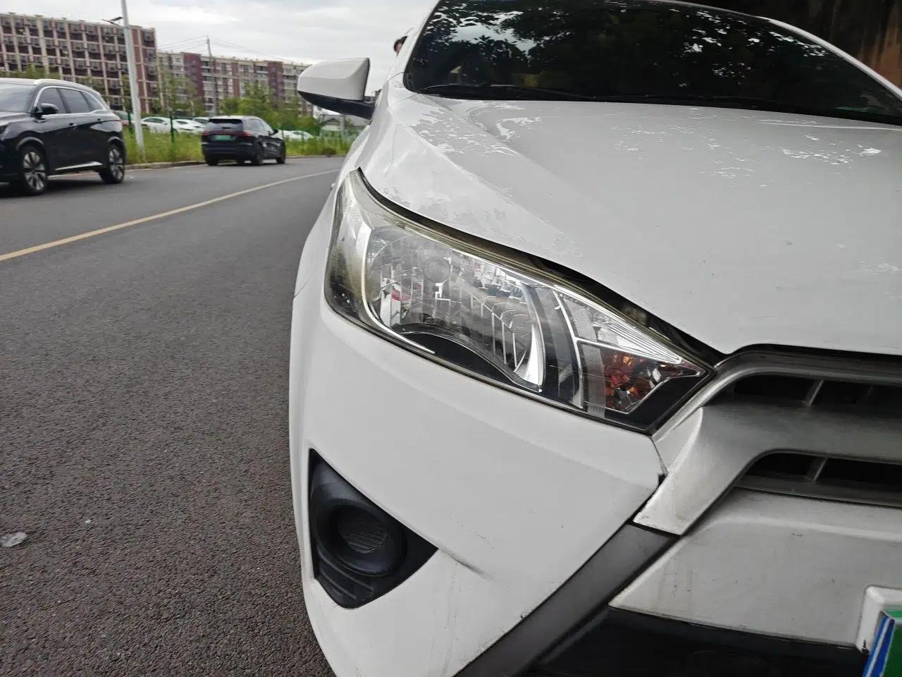 Toyota YARiS L Zhi Xuan 2015 1.5E Automatic Charm Edition — миниатюра 7