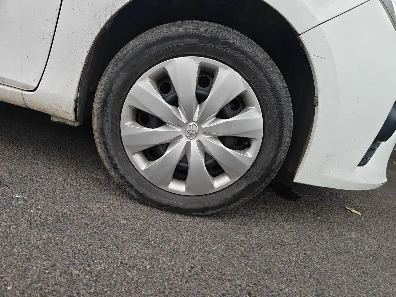 Toyota YARiS L Zhi Xuan 2015 1.5E Automatic Charm Edition — миниатюра 8