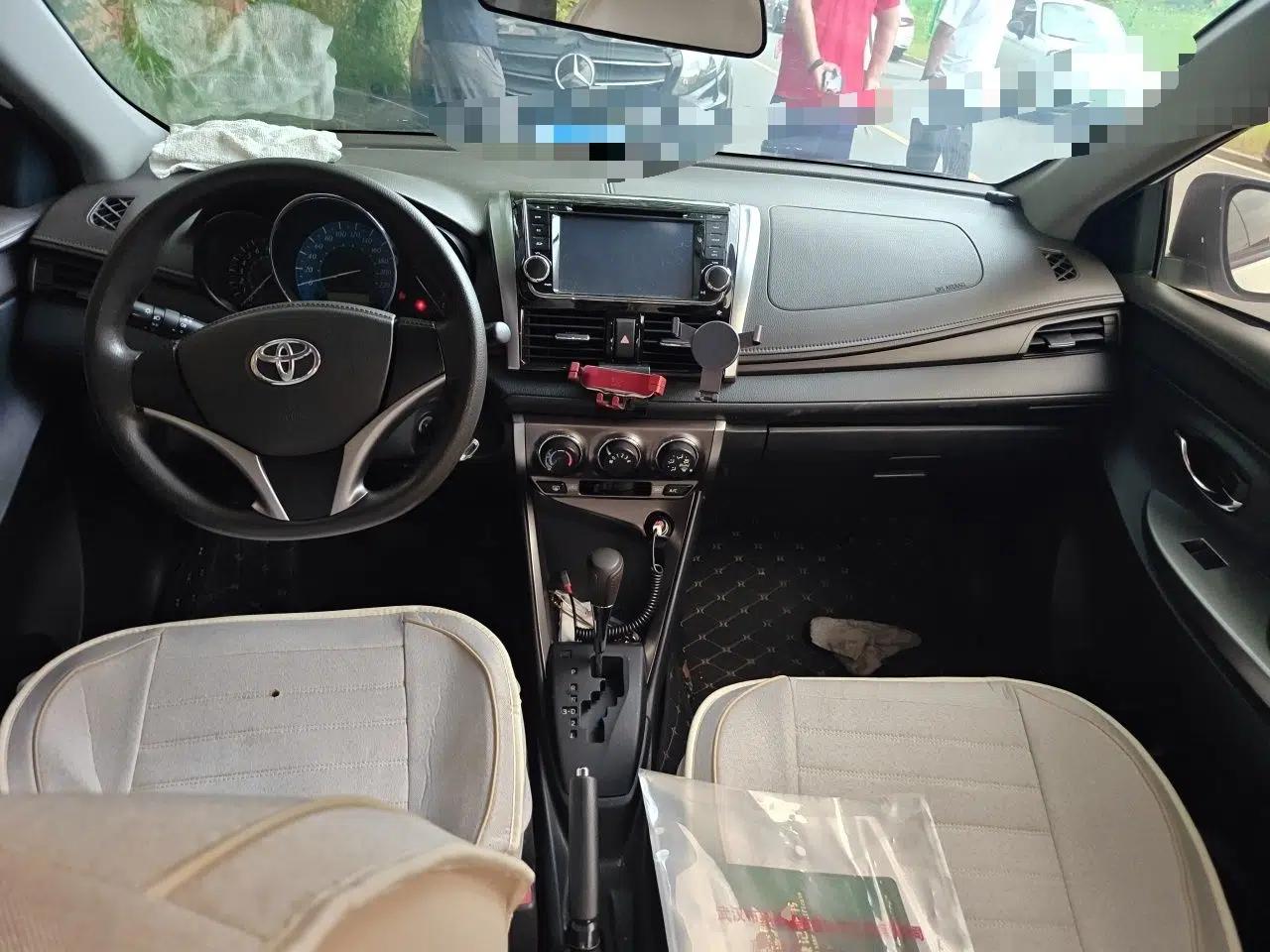 Toyota YARiS L Zhi Xuan 2015 1.5E Automatic Charm Edition — миниатюра 9