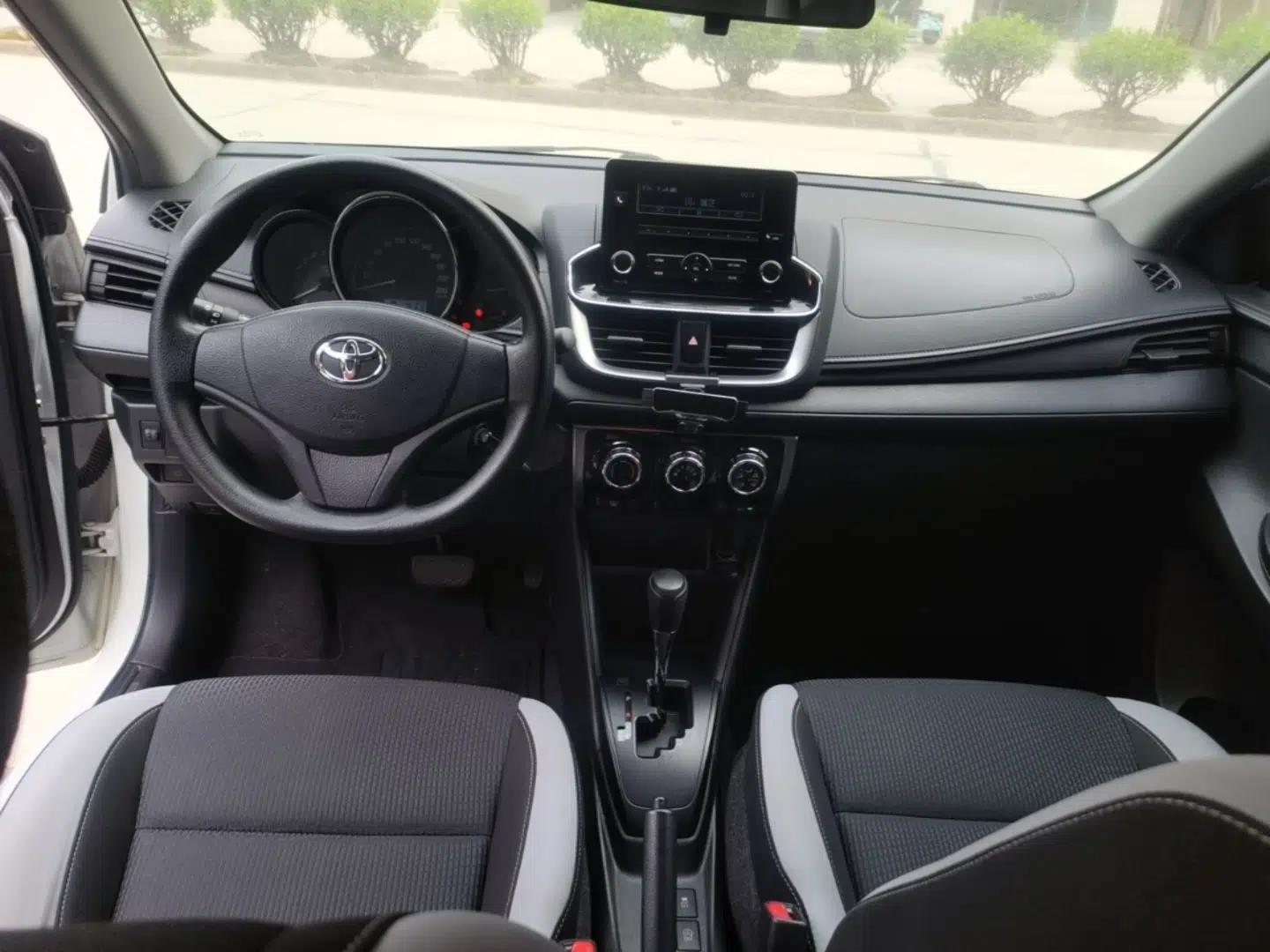 Toyota YARiS L Zhi Xuan 2020 1.5L CVT Leading Edition — миниатюра 17