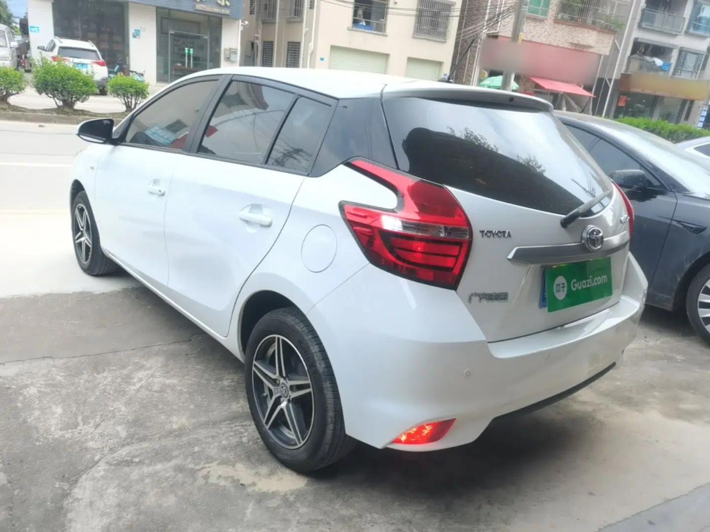 Toyota YARiS L Zhi Xuan 2020 1.5L CVT Leading Edition — миниатюра 4