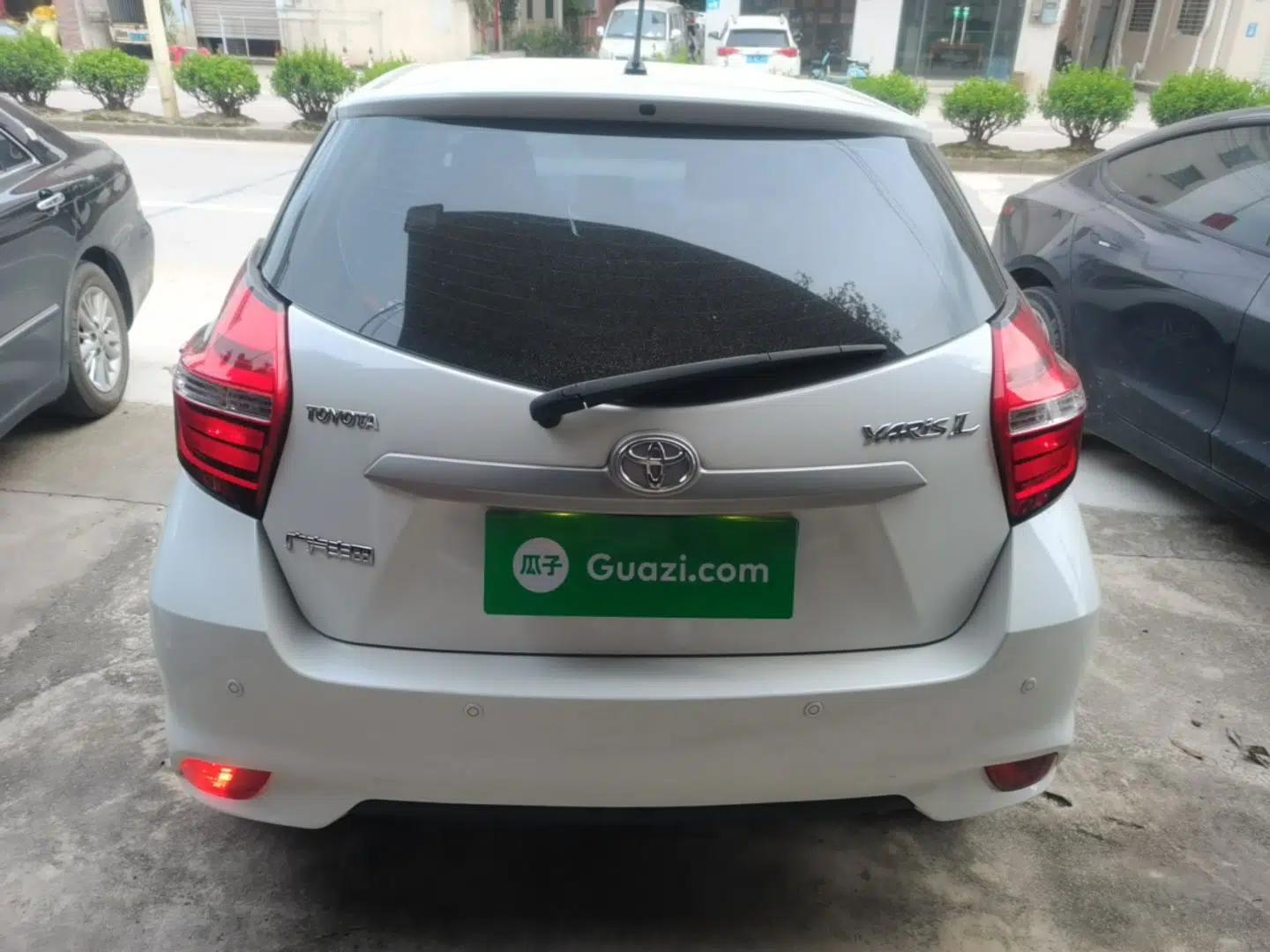 Toyota YARiS L Zhi Xuan 2020 1.5L CVT Leading Edition — миниатюра 5