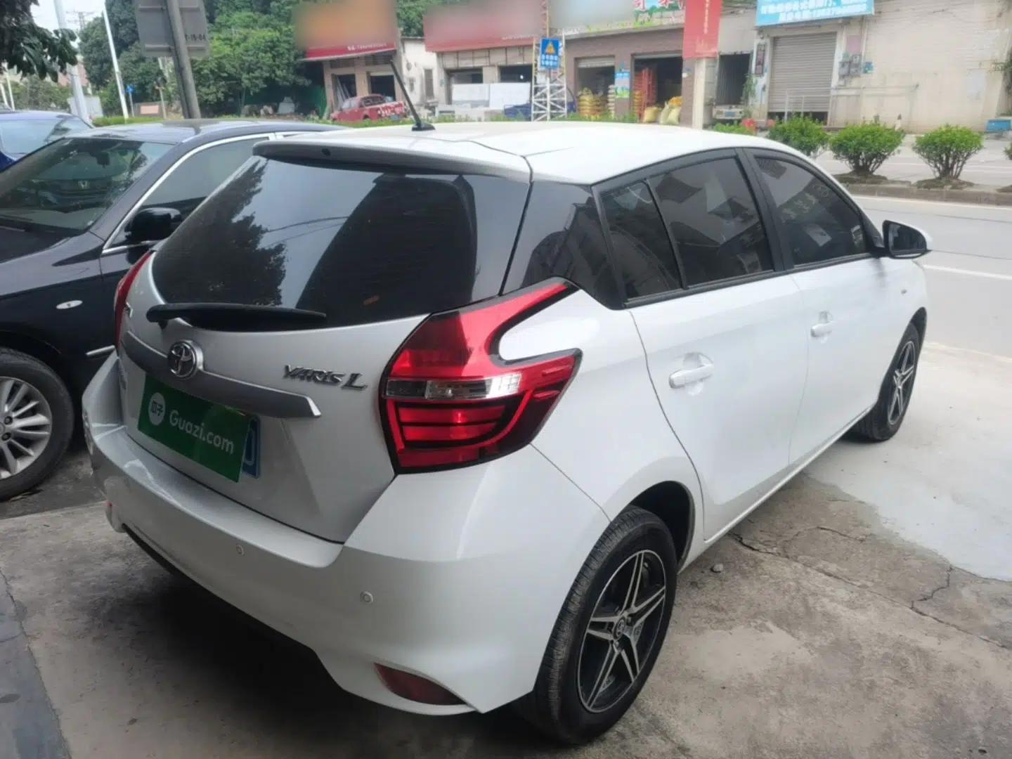 Toyota YARiS L Zhi Xuan 2020 1.5L CVT Leading Edition — миниатюра 6