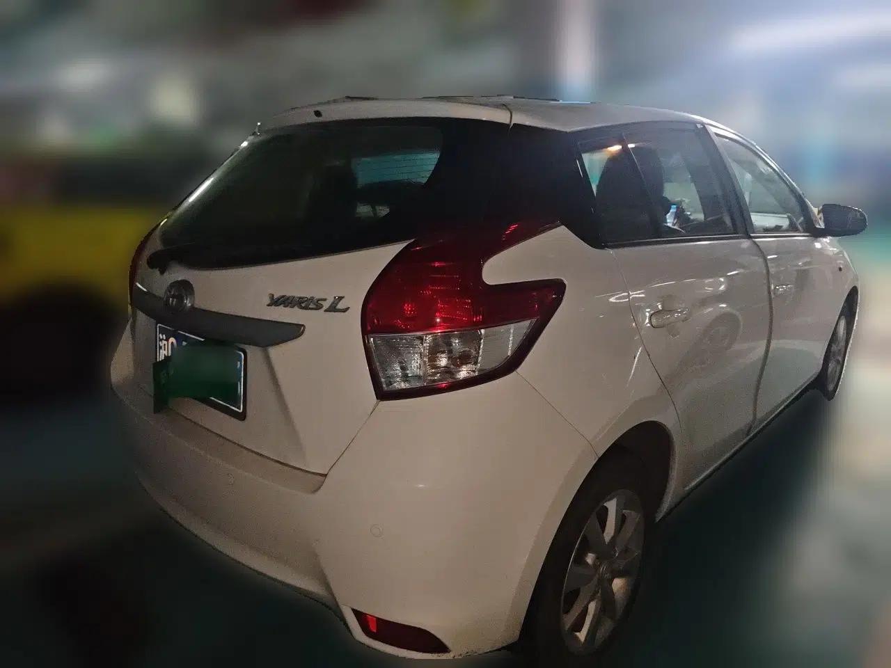 Toyota YARiS L Zhi Xuan 2014 1.5G Automatic Xuan Dong Edition — миниатюра 4