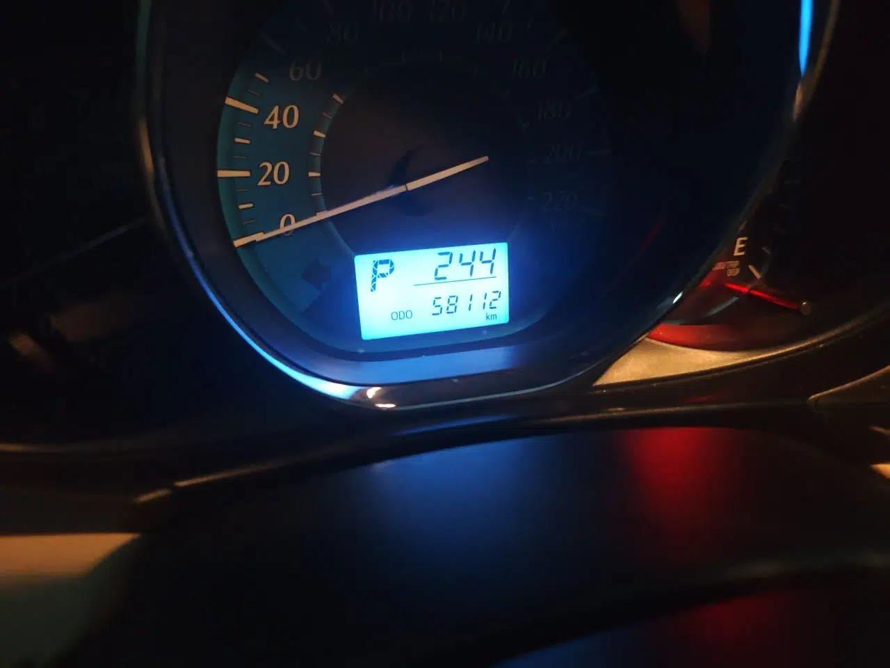Toyota YARiS L Zhi Xuan 2014 1.5G Automatic Xuan Dong Edition — миниатюра 9