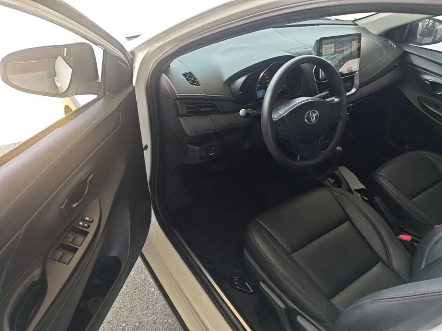 Toyota YARiS L Zhi Xuan 2021 X-Trail 1.5L CVT Leading Edition — миниатюра 18