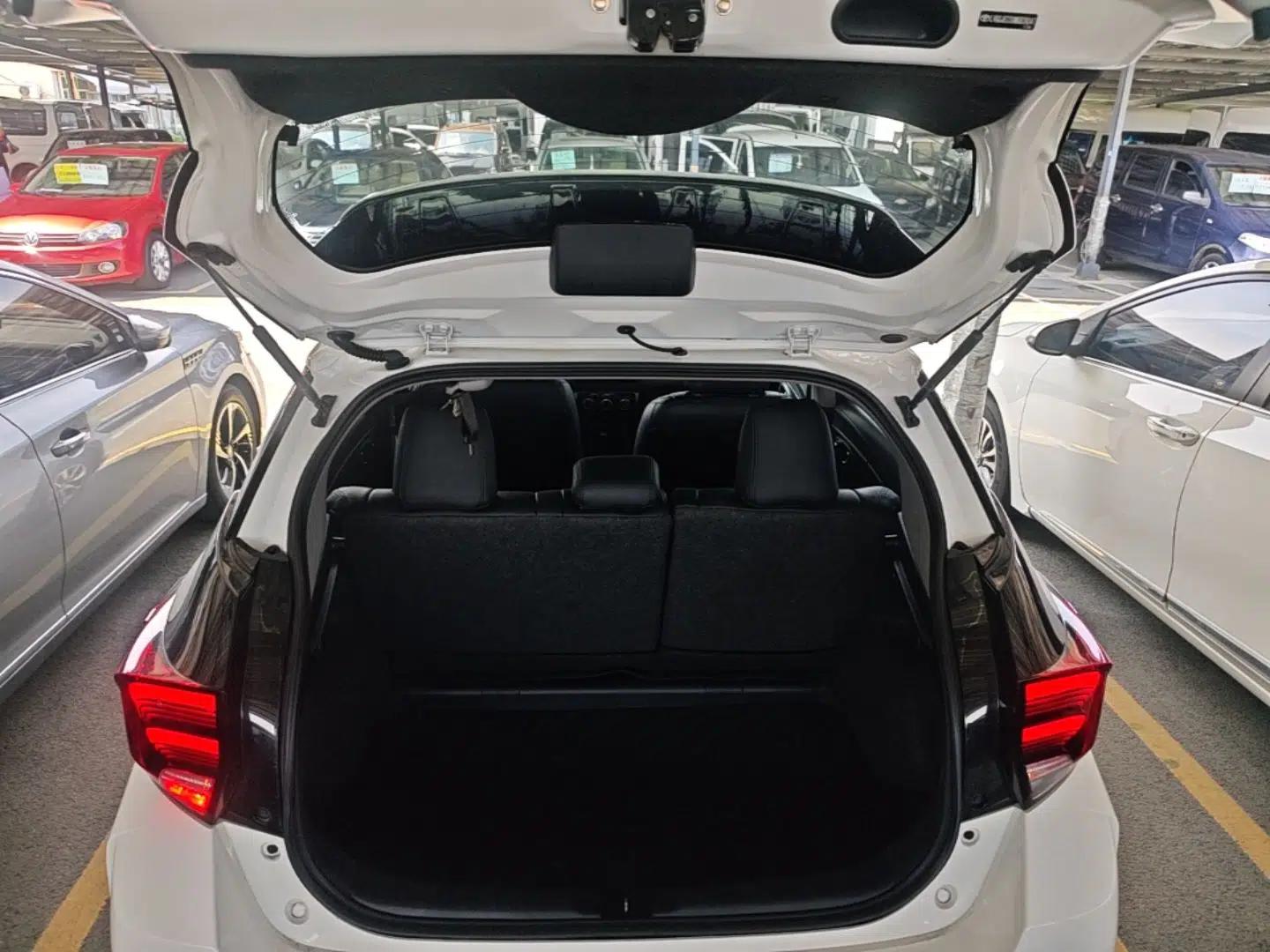 Toyota YARiS L Zhi Xuan 2021 X-Trail 1.5L CVT Leading Edition — миниатюра 22
