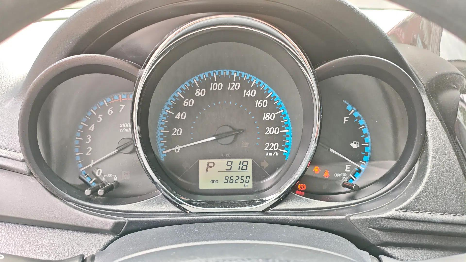 Toyota YARiS L Zhi Xuan 2016 Revised 1.5E CVT Charming Edition — миниатюра 14