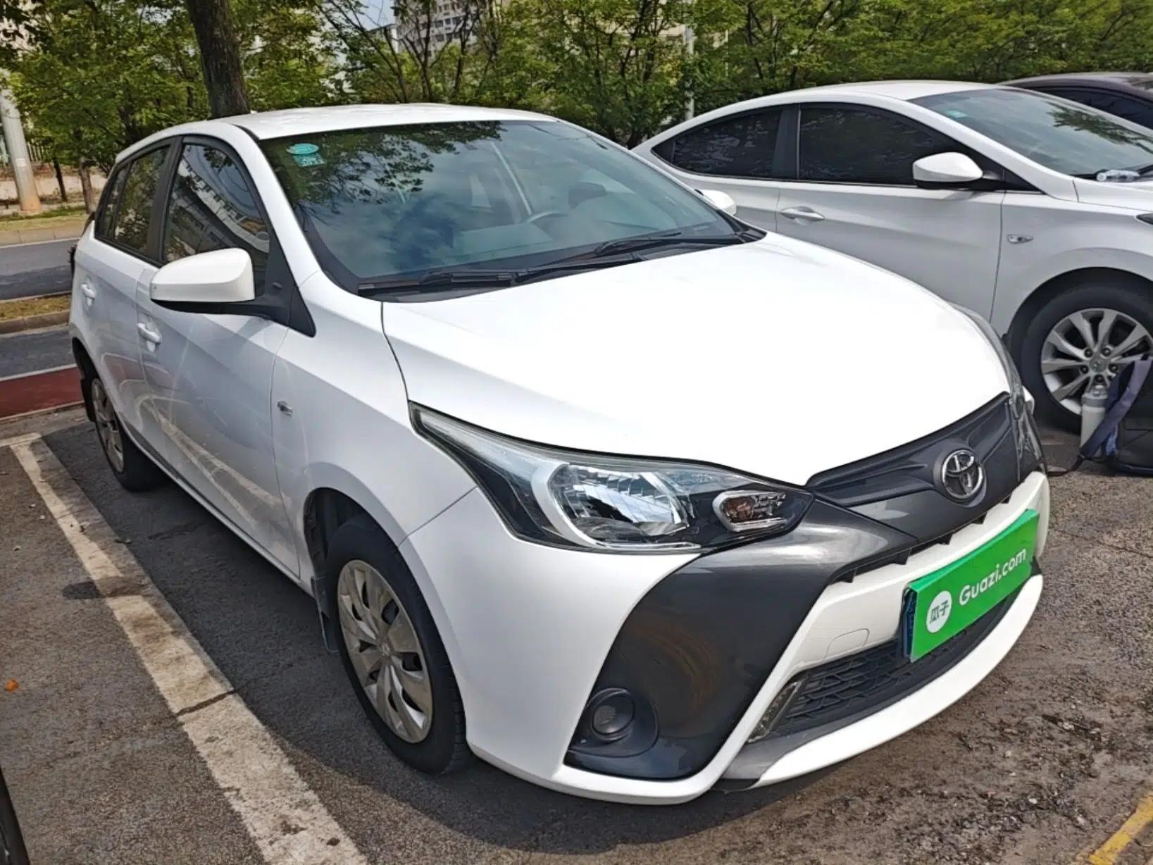 Toyota YARiS L Zhi Xuan 2016 Revised 1.5E CVT Charming Edition — миниатюра 3