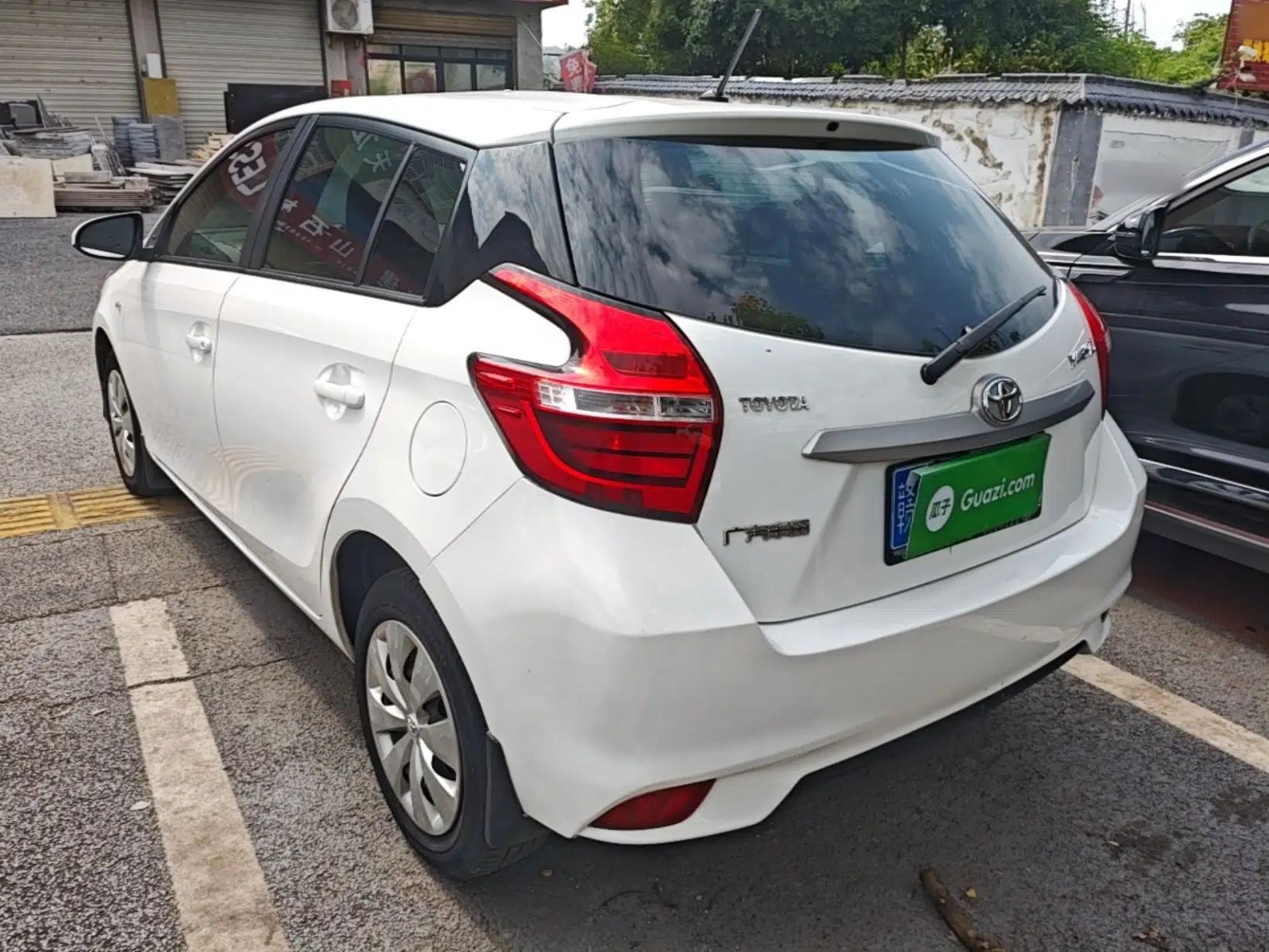 Toyota YARiS L Zhi Xuan 2016 Revised 1.5E CVT Charming Edition — миниатюра 4