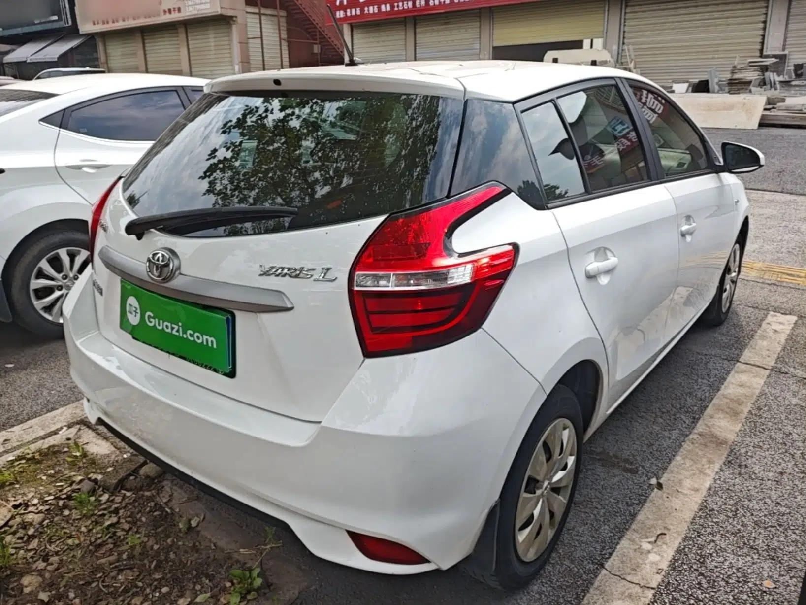 Toyota YARiS L Zhi Xuan 2016 Revised 1.5E CVT Charming Edition — миниатюра 6