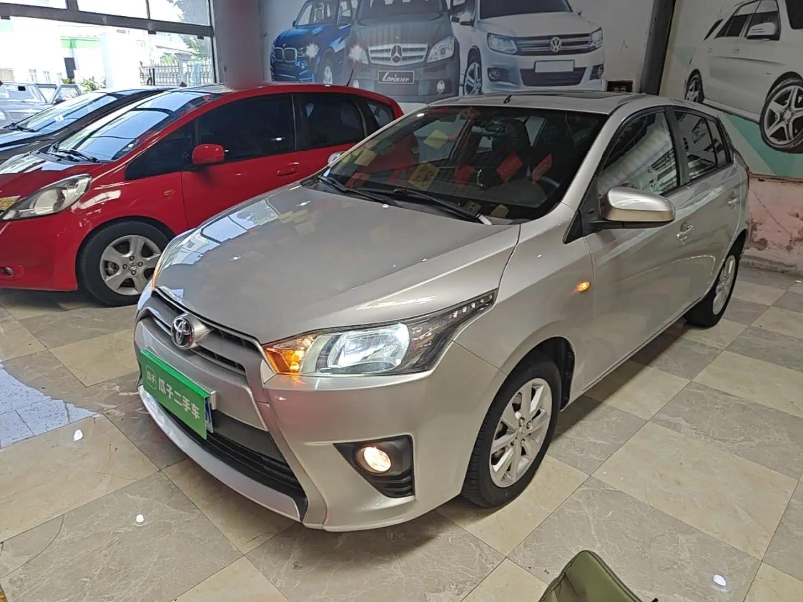 Toyota YARiS L Zhi Xuan 2015 1.5G Automatic Xuan Dong Sunroof Special Edition — миниатюра 1