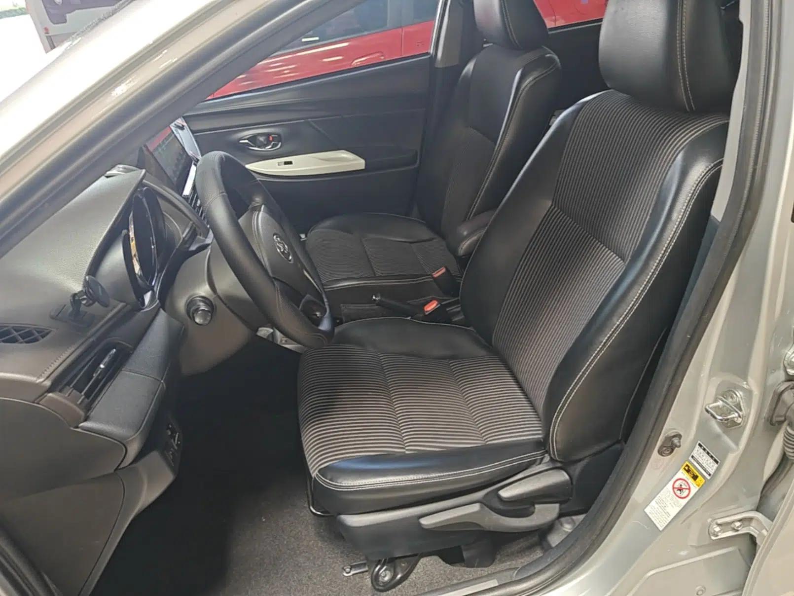 Toyota YARiS L Zhi Xuan 2015 1.5G Automatic Xuan Dong Sunroof Special Edition — миниатюра 17