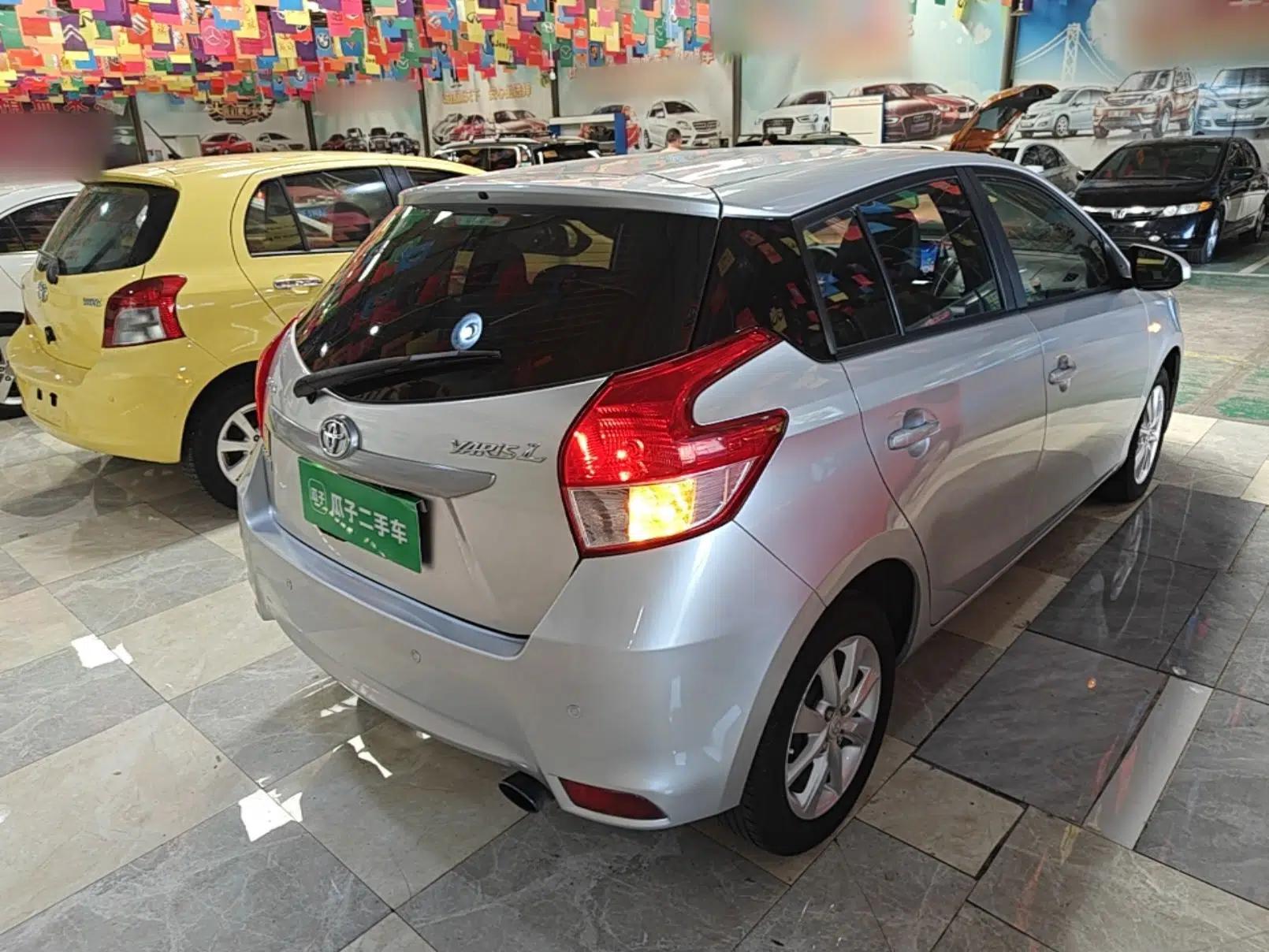 Toyota YARiS L Zhi Xuan 2015 1.5G Automatic Xuan Dong Sunroof Special Edition — миниатюра 6