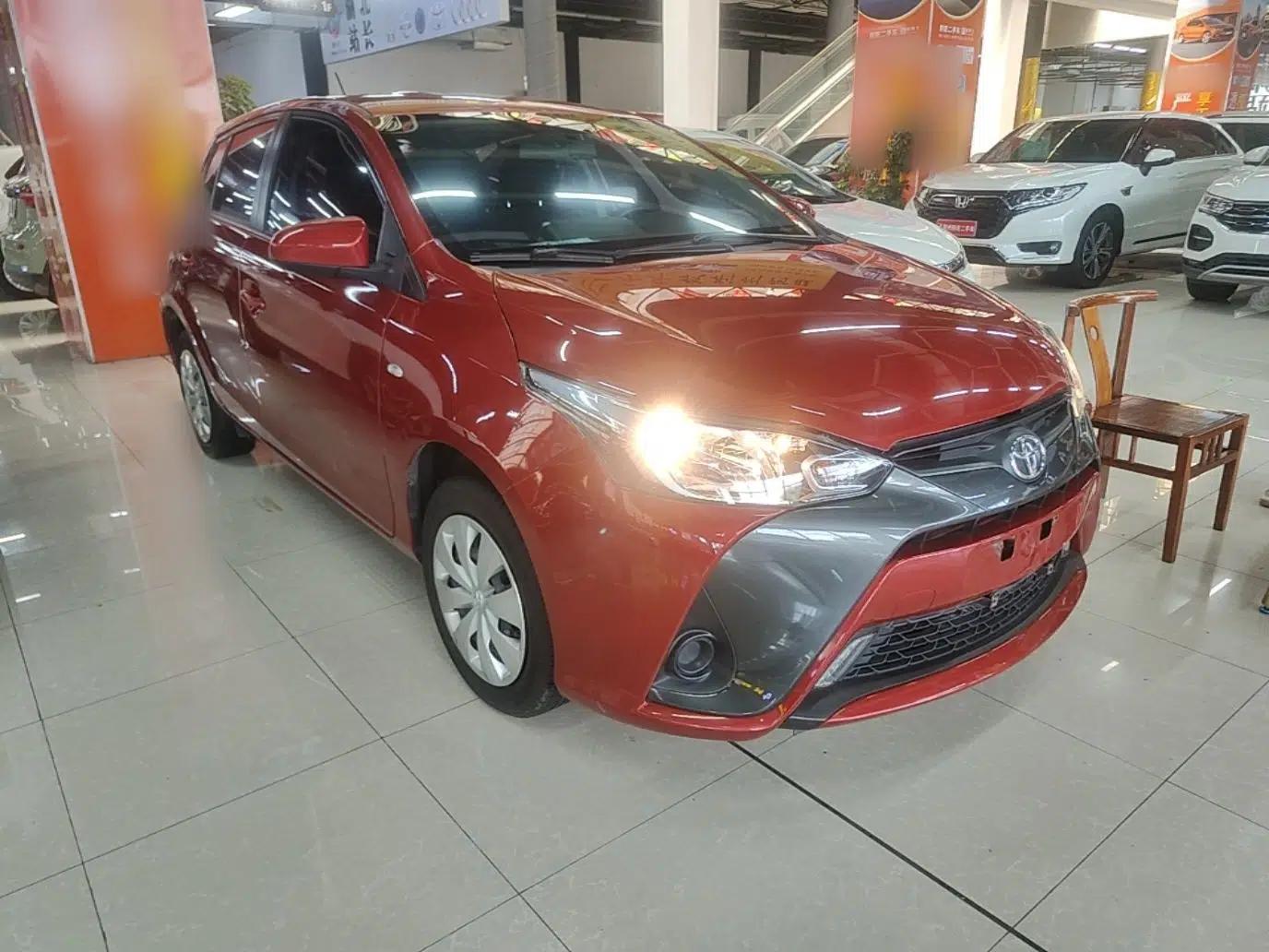 Toyota YARiS L Zhi Xuan 2016 Revised 1.5E CVT Charming Edition — миниатюра 3