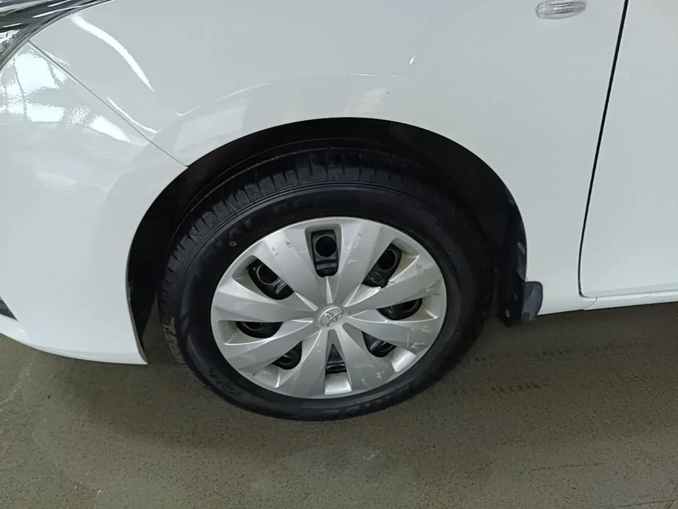 Toyota YARiS L Zhi Xuan 2019 1.5E CVT Dynamic Edition China VI compliant — миниатюра 10