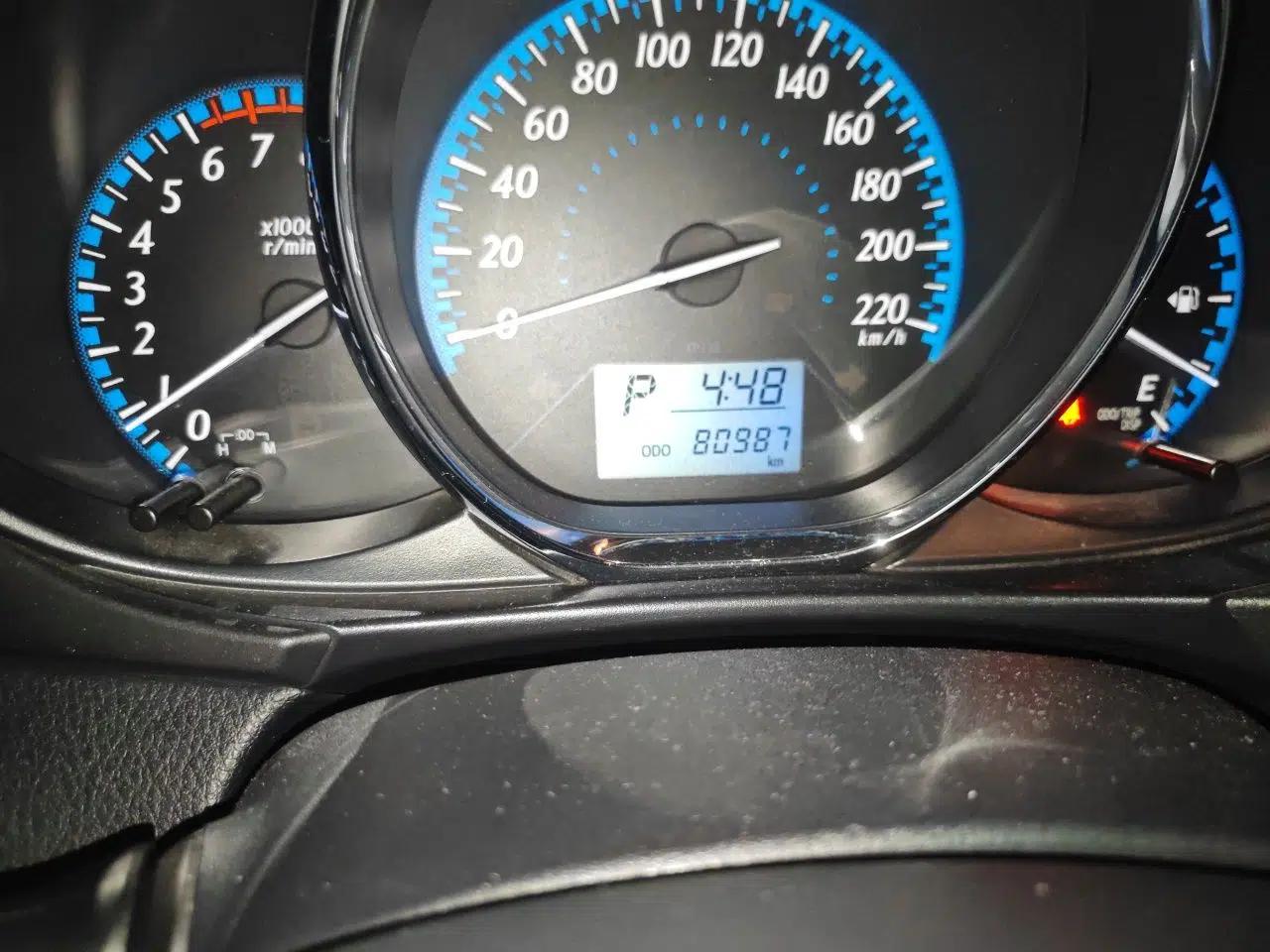 Toyota YARiS L Zhi Xuan 2016 Revised 1.5E CVT Charming Edition — миниатюра 12