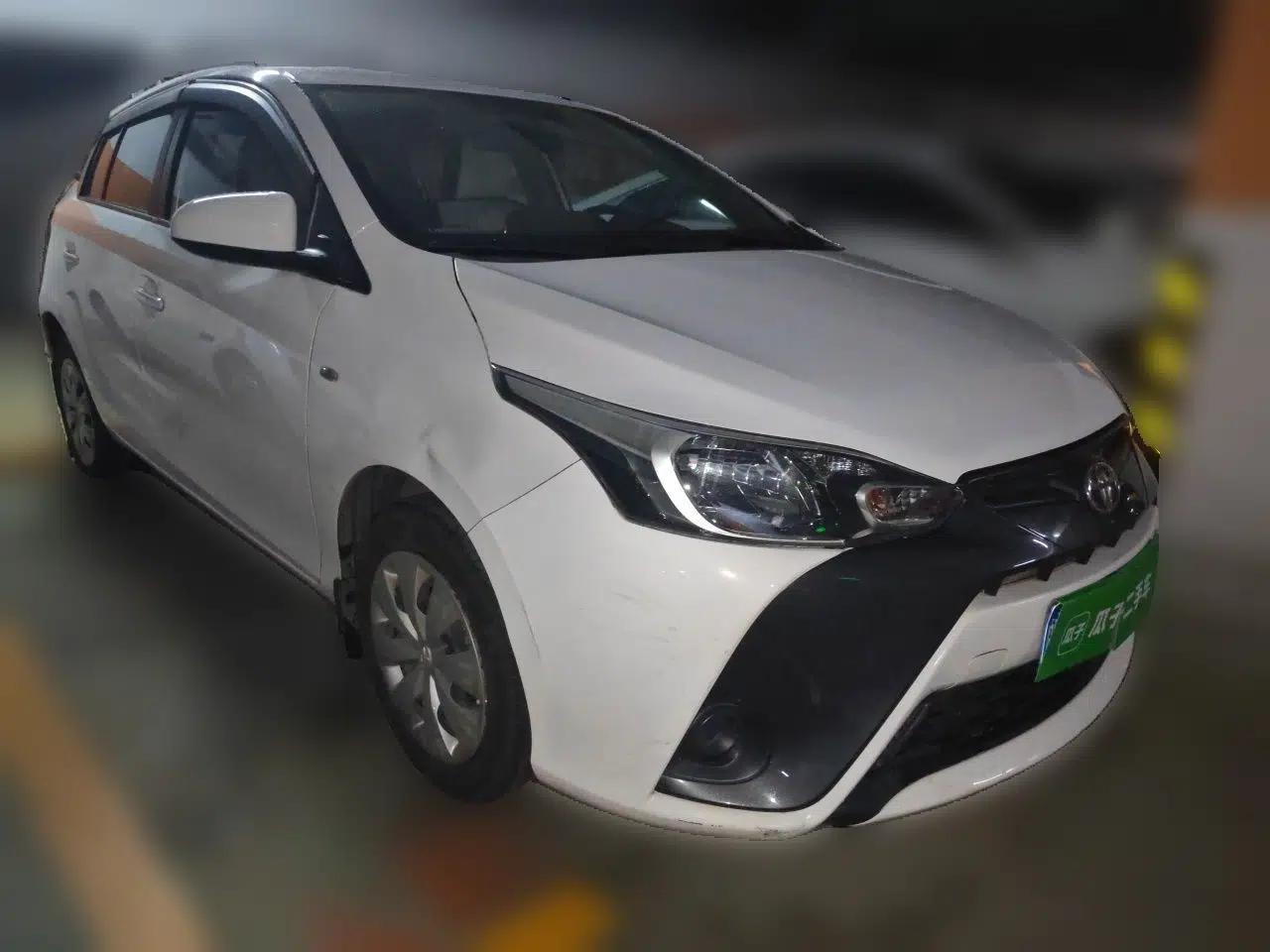 Toyota YARiS L Zhi Xuan 2016 Revised 1.5E CVT Charming Edition — миниатюра 3