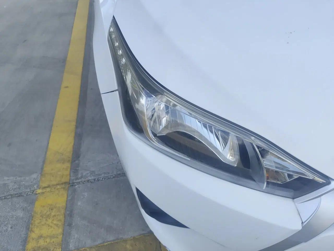 Toyota YARiS L Zhi Xuan 2015 1.5E Automatic Charm Edition — миниатюра 7