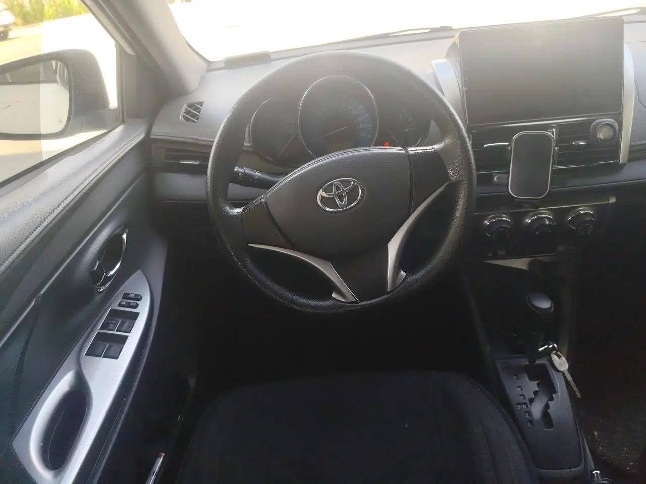 Toyota YARiS L Zhi Xuan 2015 1.5E Automatic Charm Edition — миниатюра 10