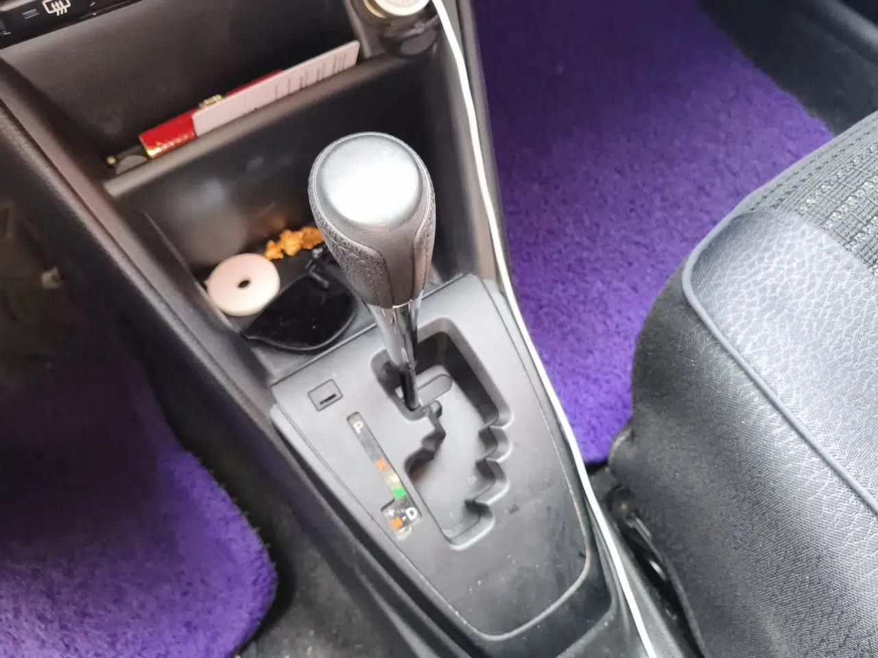 Toyota YARiS L Zhi Xuan 2016 Revised 1.5E CVT Charming Edition — миниатюра 14