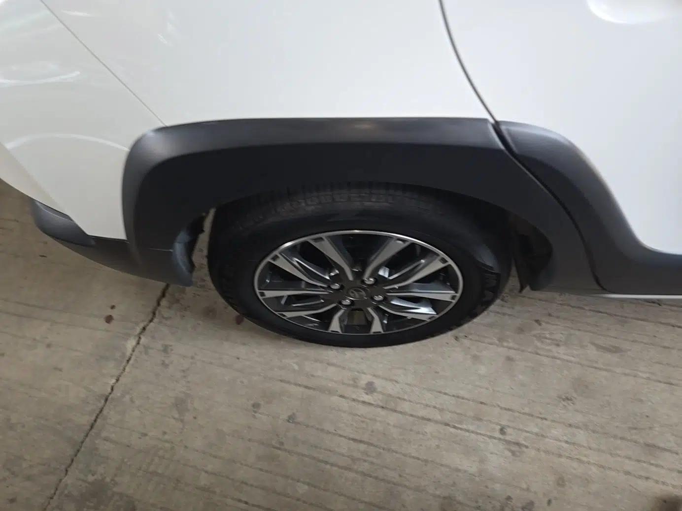 Toyota YARiS L Zhi Xuan 2022 X-Trail 1.5L CVT Luxury PLUS Edition — миниатюра 16