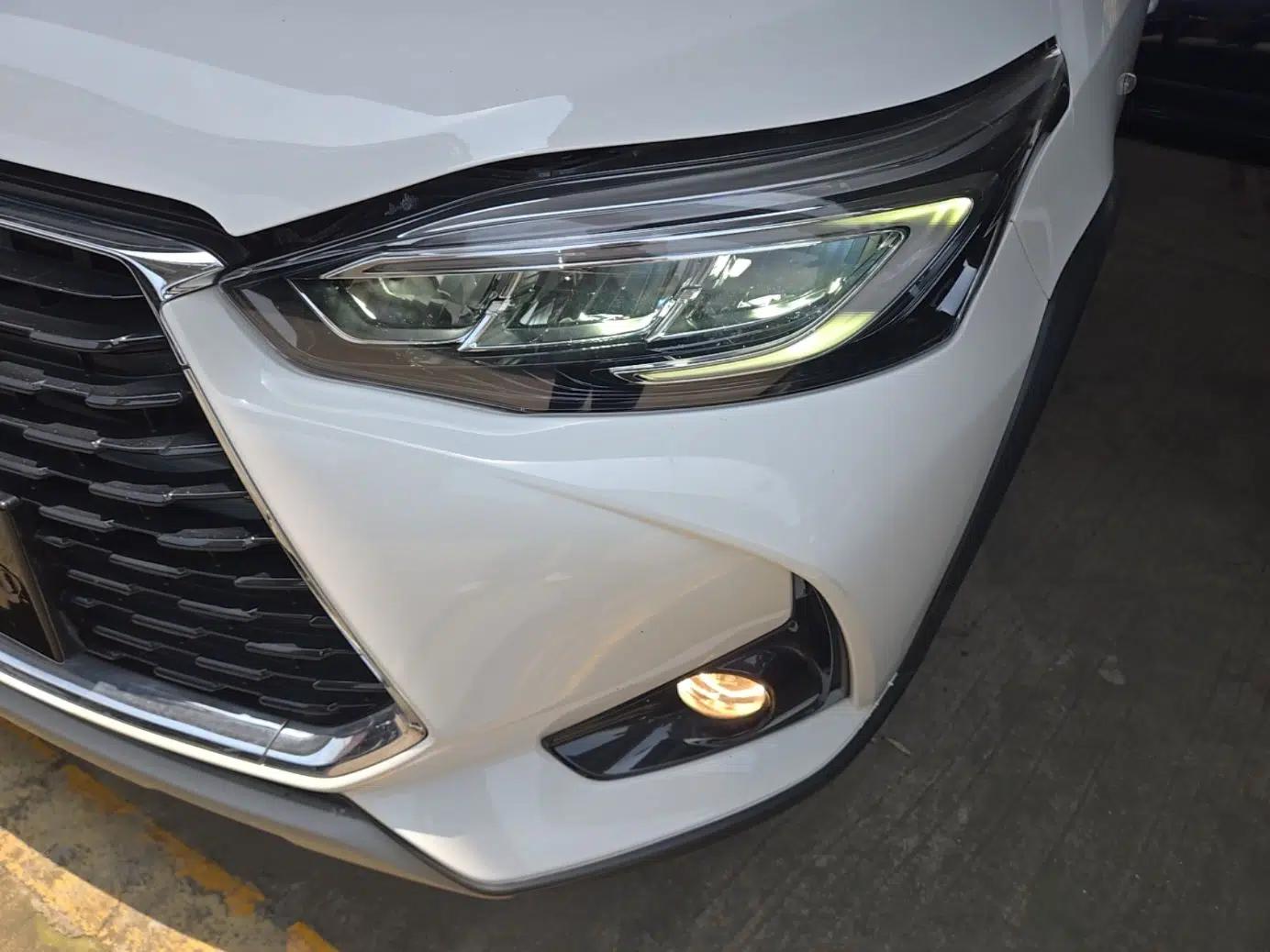 Toyota YARiS L Zhi Xuan 2022 X-Trail 1.5L CVT Luxury PLUS Edition — миниатюра 8
