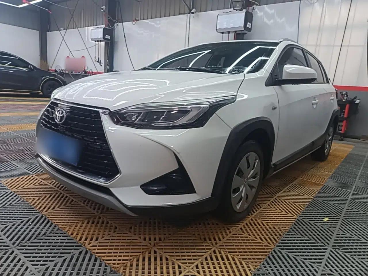 Toyota YARiS L Zhi Xuan 2022 X-Trail 1.5L CVT Leading PLUS Edition — миниатюра 1