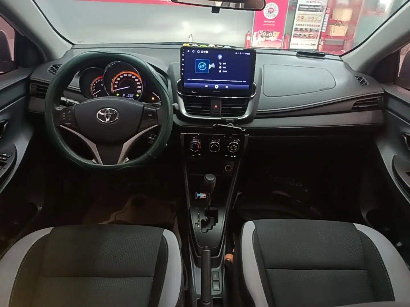 Toyota YARiS L Zhi Xuan 2022 X-Trail 1.5L CVT Leading PLUS Edition — миниатюра 17