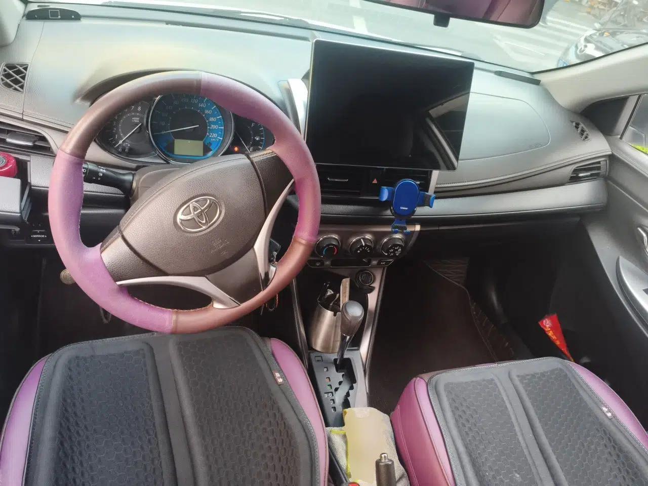 Toyota YARiS L Zhi Xuan 2015 1.5E Automatic Charm Edition — миниатюра 9