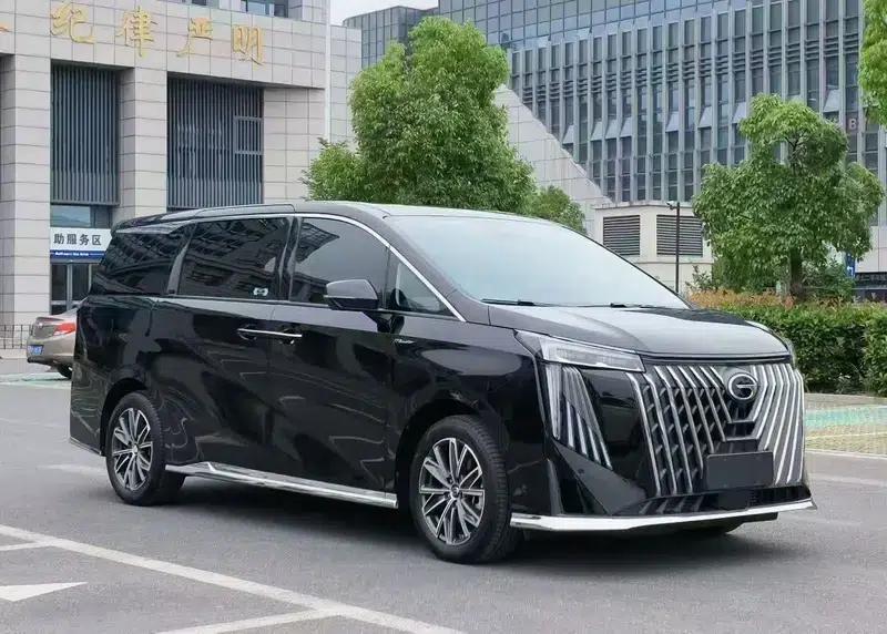 Trumpchi M8 2024 Master Series 2.0TGDI Premium Edition — миниатюра 3