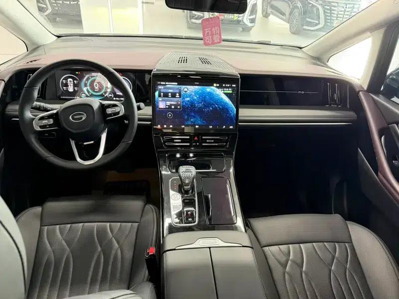 Trumpchi M8 2024 Master Series 2.0TGDI Premium Edition — миниатюра 8