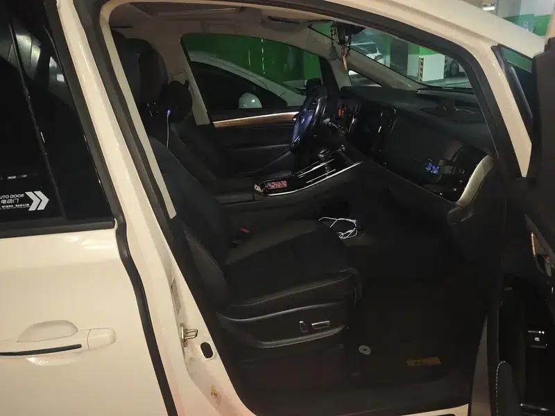 Trumpchi M8 2021 Leading Series 390T Supreme Edition — миниатюра 8