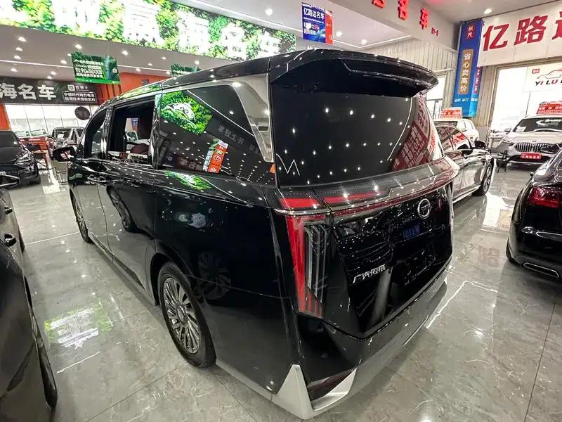 Trumpchi M8 2023 Master Series 2.0TGDI Flagship Edition — миниатюра 4