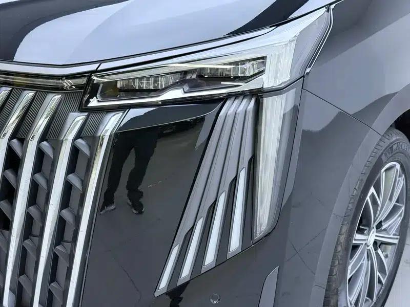 Trumpchi M8 2024 Master Series 2.0TGDI Supreme Edition — миниатюра 12