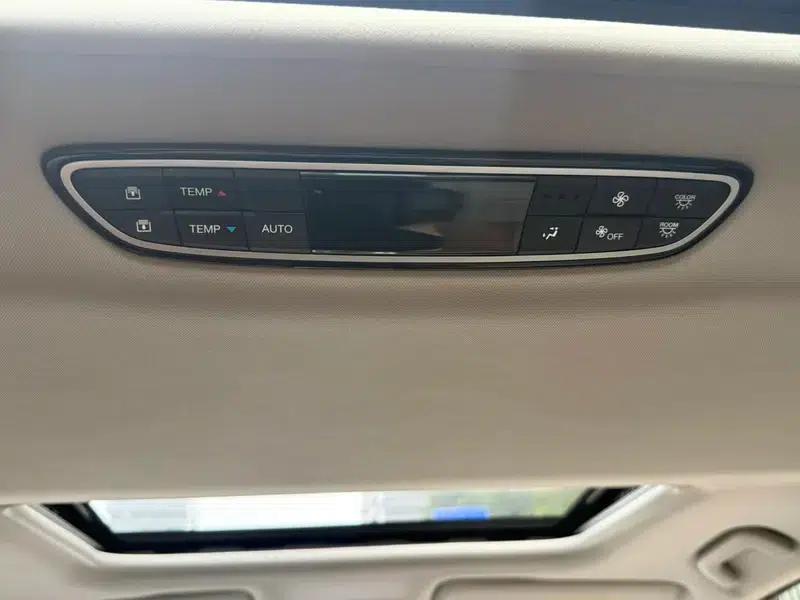 Trumpchi M8 2021 Master Series 390T Supreme Edition — миниатюра 19