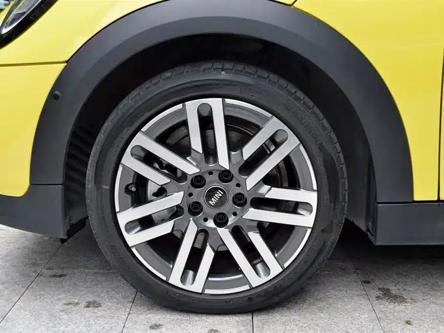 2025 MINI 1.5T COOPER Classic Three-Door Version — миниатюра 8