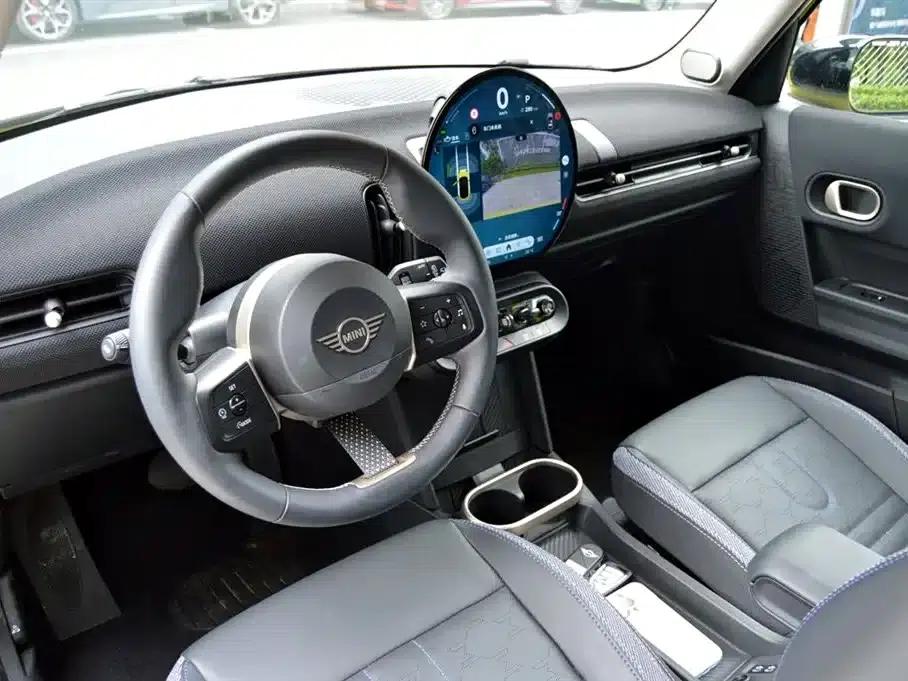 2025 MINI 1.5T COOPER Classic Three-Door Version — миниатюра 9