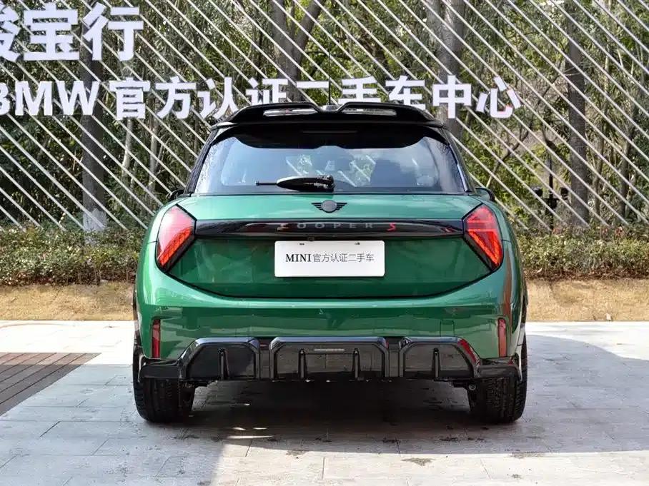 MINI 2025 2.0T COOPER S Artist 3-Door Edition — миниатюра 4