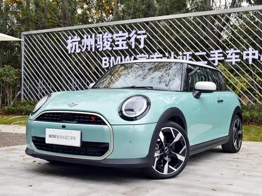 MINI 2025 2.0T COOPER S Artist 3-Door Edition — миниатюра 2