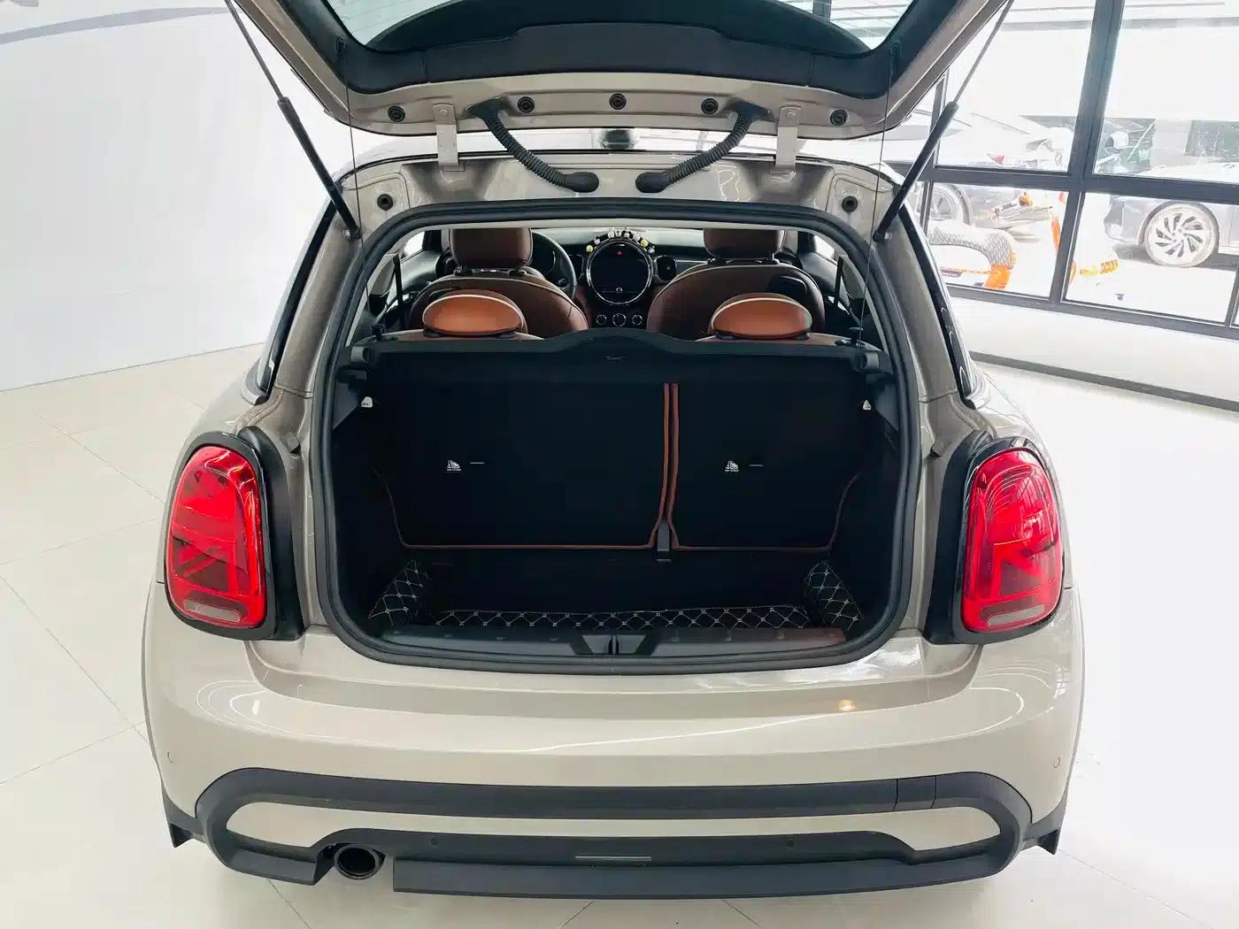 MINI 2022 1.5T COOPER Artist — миниатюра 15