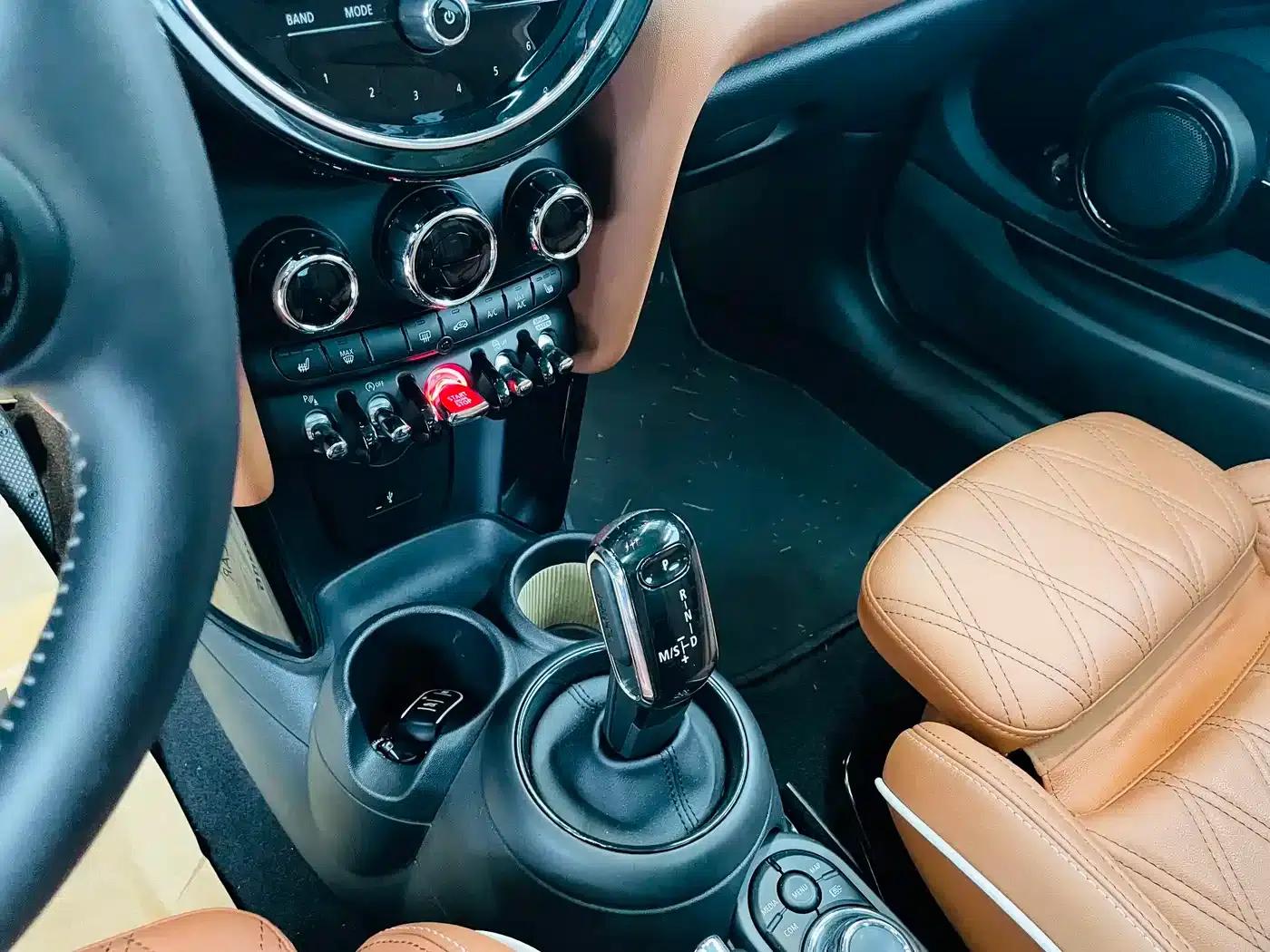 MINI 2022 1.5T COOPER Artist — миниатюра 10